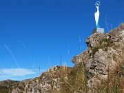 38 Alla Madonna delle cime in Corno Zuccone (1458 m)